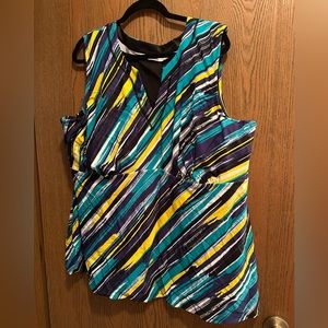 Tankini top with underwire. Size 30.